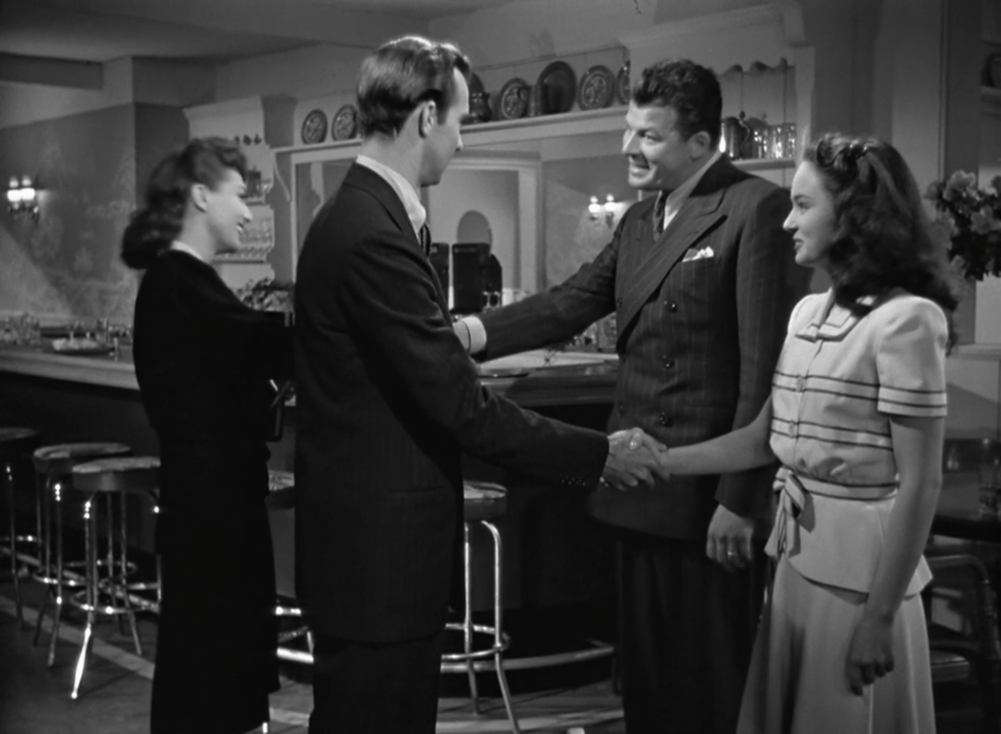 Mildred Pierce 01:03:23