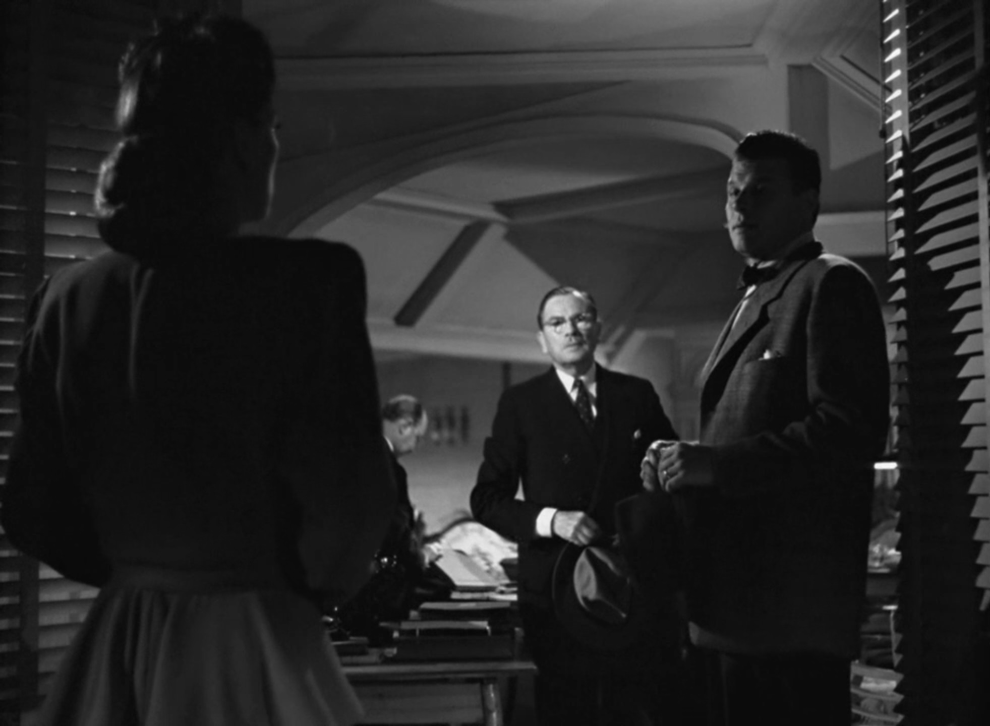 Mildred Pierce 01:42:59